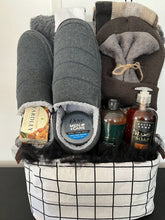 Load image into Gallery viewer, Men’s Relaxation Tote
