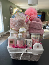 Load image into Gallery viewer, Pink and White Spa Basket/Box

