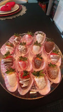 Load image into Gallery viewer, Shimmer Assorted Chocolate Strawberries Gift Tray Set
